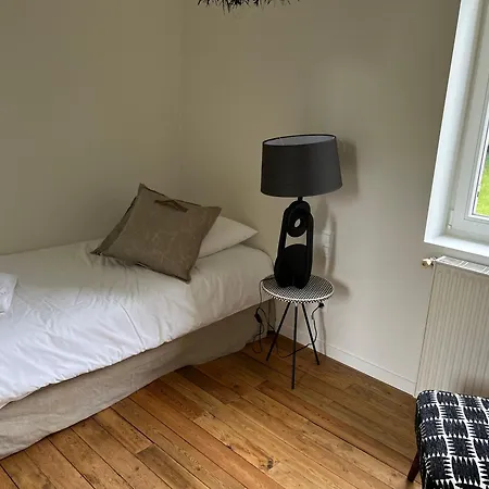 Chateau-hotel De Belmesnil فندق سا دوني لو تيبو