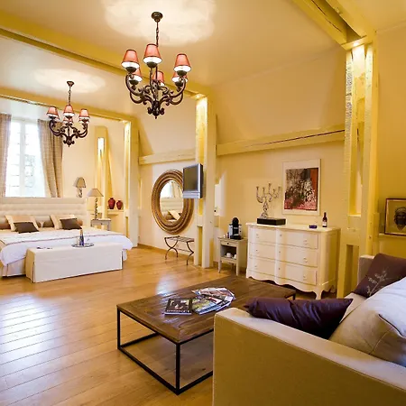 فندق Chateau-hotel De Belmesnil سا دوني لو تيبو