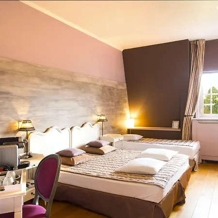 Chateau-hotel De Belmesnil 4*