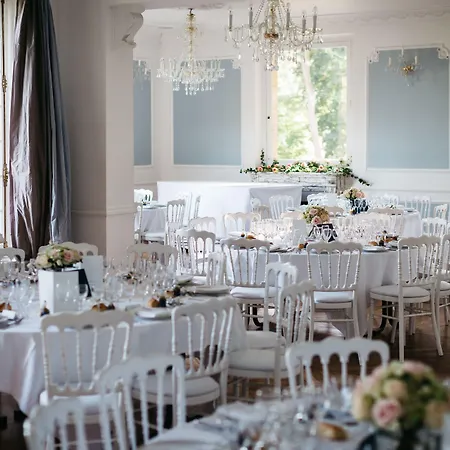 Chateau-hotel De Belmesnil 4* Saint-Denis-le-Thiboult