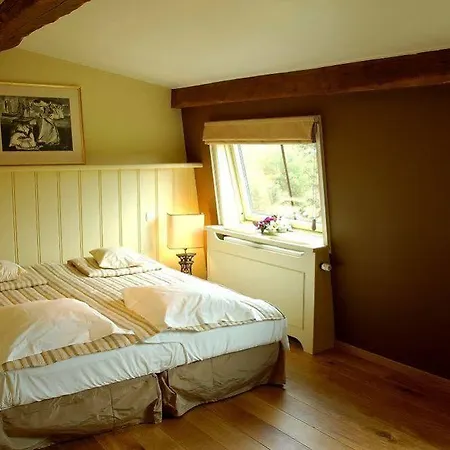 Chateau-hotel De Belmesnil 4*