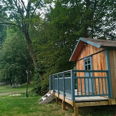 Chateau-hotel De Belmesnil 호텔