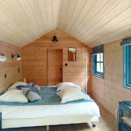 Chateau-hotel De Belmesnil 호텔 Saint-Denis-le-Thiboult