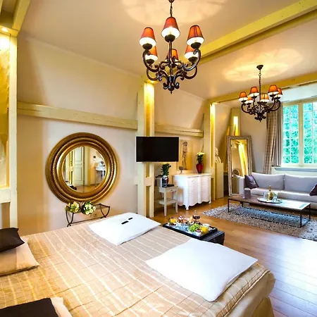 Chateau-hotel De Belmesnil 4*